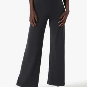 NAISTEN COMFY CULOTTE