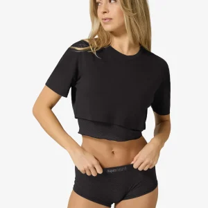 SUPER.NATURAL CROP TEE – NAISTEN CROPATTU MERINOPAITA